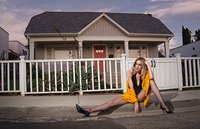 ave escape0080 thumb